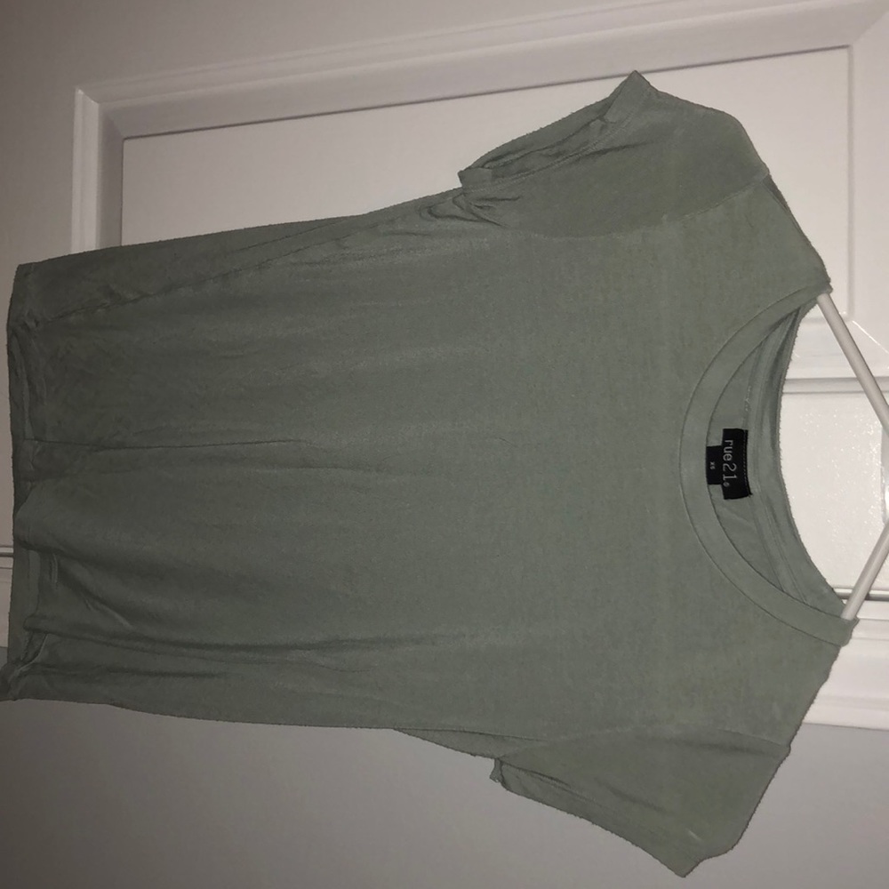 Mint green rue 21 top